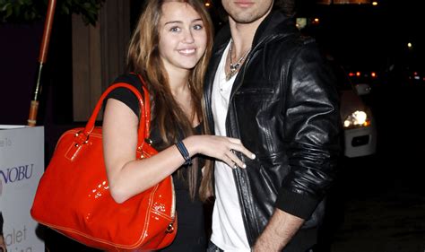 miley cyrus boyfriend|miley cyrus ex boyfriend.